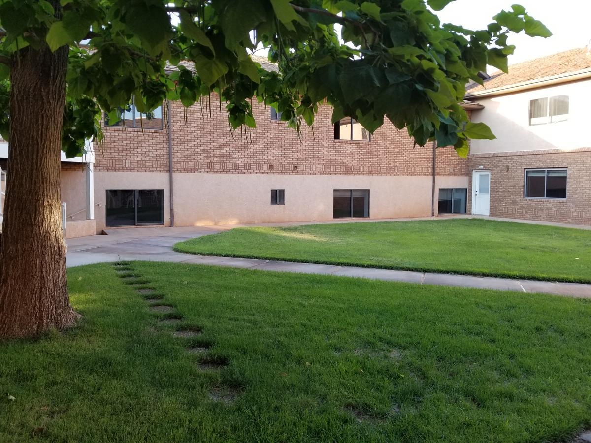 Zion Suites Of Hildale Экстерьер фото