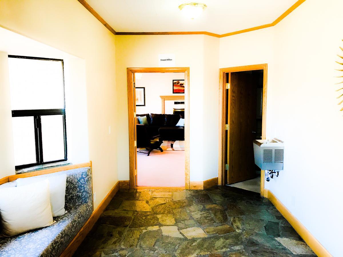 Zion Suites Of Hildale Экстерьер фото